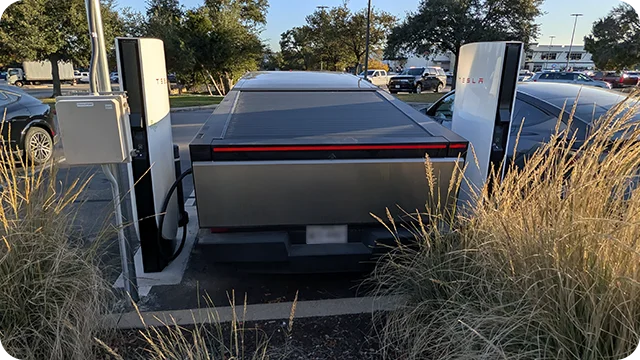 Cybertruck Supercharging V4