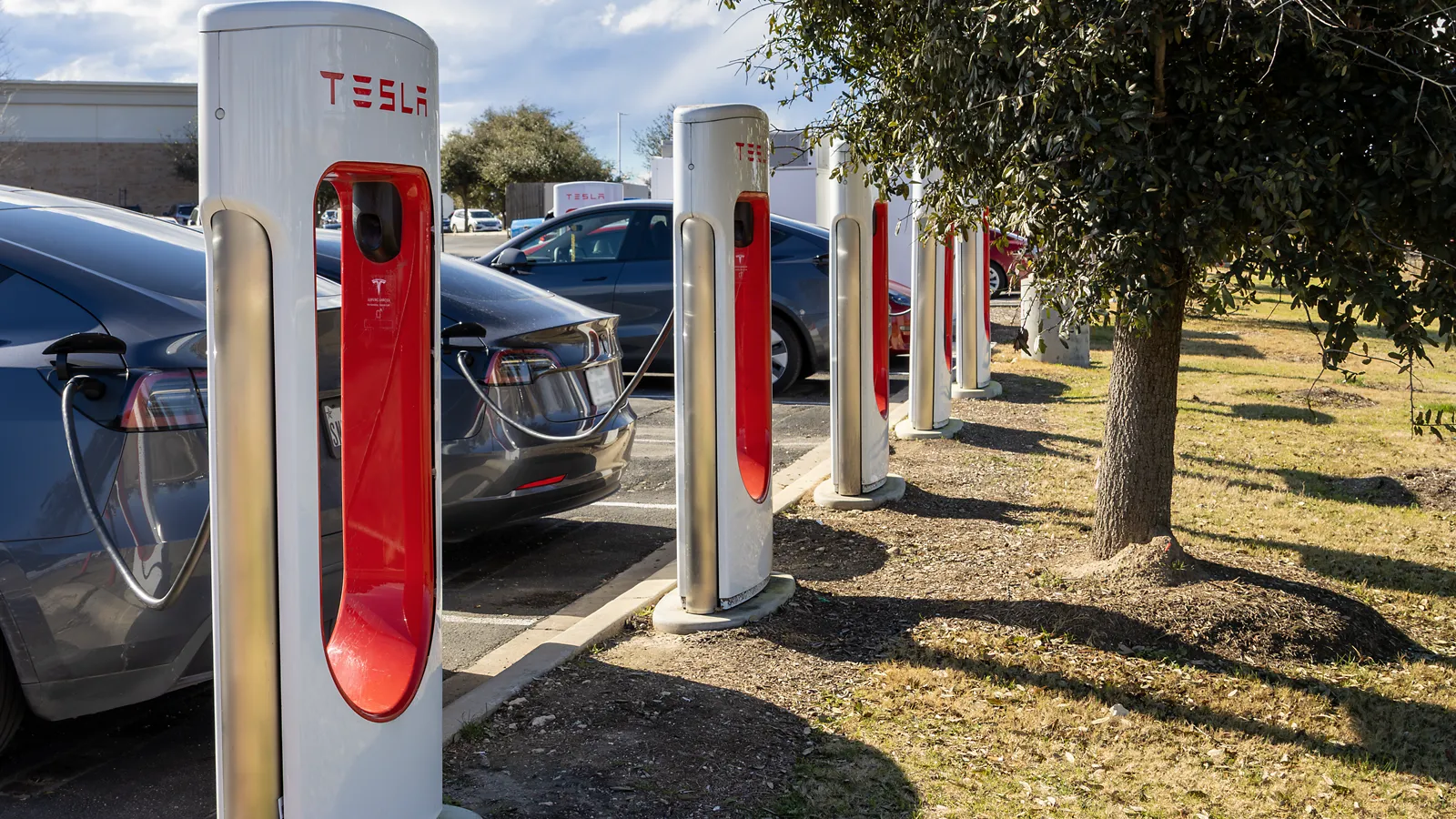 Tesla Not Supercharging