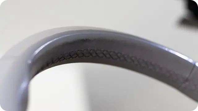 ID.4 Steering Wheel Discoloration